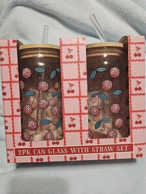 New in Box 2-Pack Can Glass w Straw Set